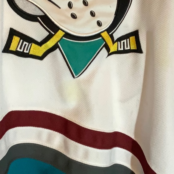 goldberg mighty ducks jersey